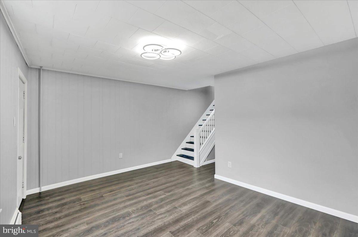 613 Minor Street Reading, PA 19602 - Photo 3 of 18 Gallery Image 3