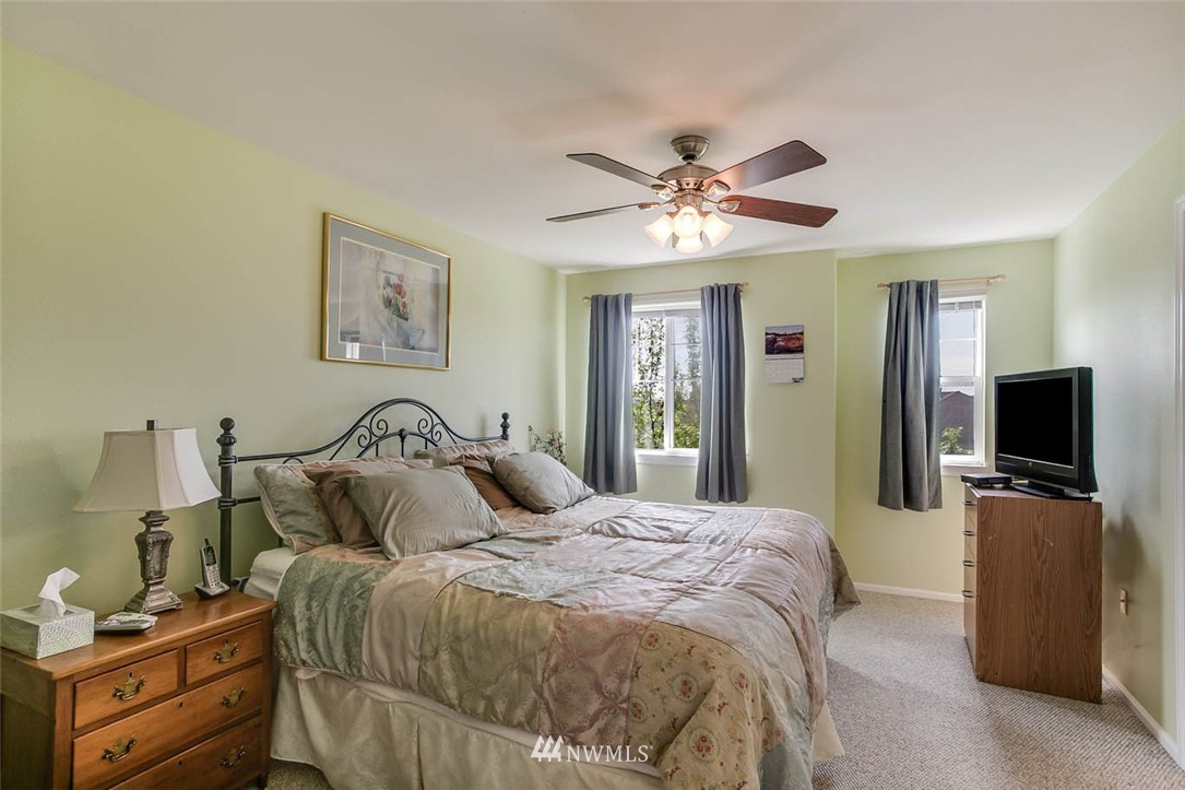 5002 Lake Avenue South, Unit B Renton, WA 98055 - Photo 12 of 25 Gallery Image 12