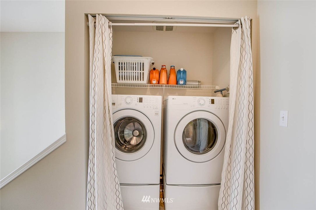 5002 Lake Avenue South, Unit B Renton, WA 98055 - Photo 16 of 25 Gallery Image 16