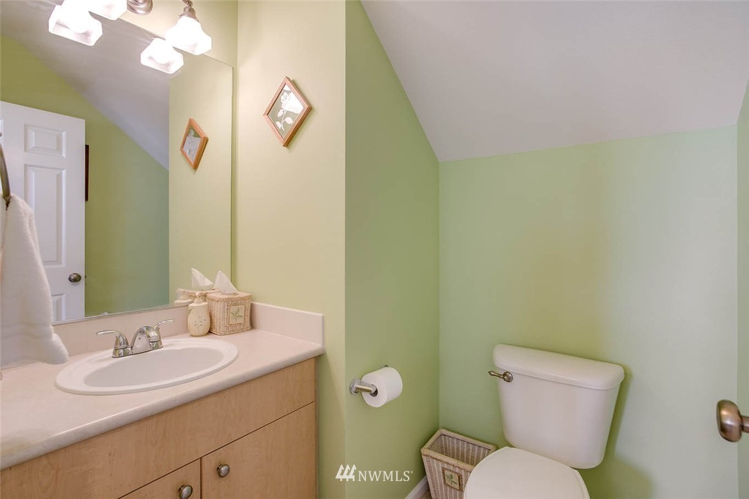 5002 Lake Avenue South, Unit B Renton, WA 98055 - Photo 17 of 25 Gallery Image 17