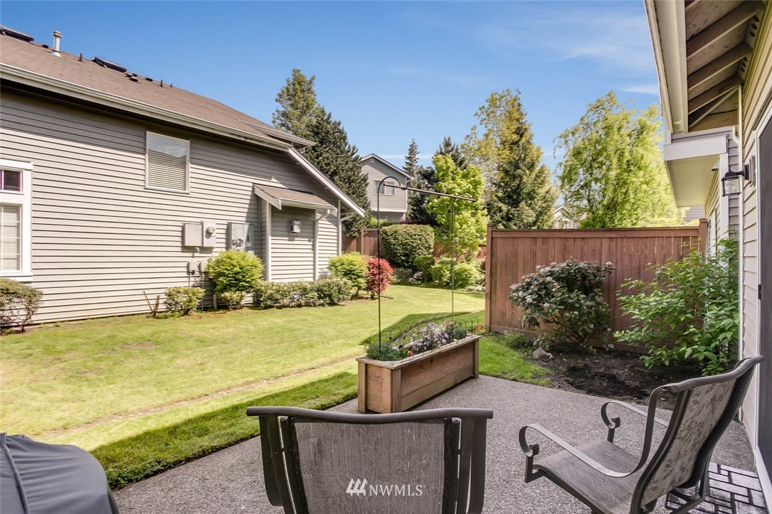 5002 Lake Avenue South, Unit B Renton, WA 98055 - Photo 18 of 25 Gallery Image 18
