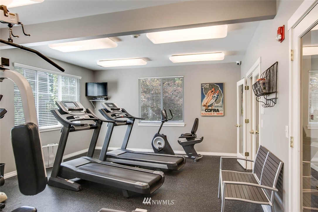5002 Lake Avenue South, Unit B Renton, WA 98055 - Photo 23 of 25 Gallery Image 23