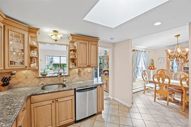 $699,000 | 4 Madach Street, Ronkonkoma, NY 11779