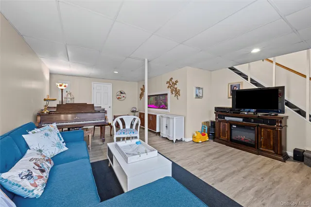 $699,000 | 4 Madach Street, Ronkonkoma, NY 11779