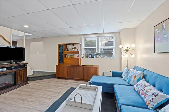 $699,000 | 4 Madach Street, Ronkonkoma, NY 11779