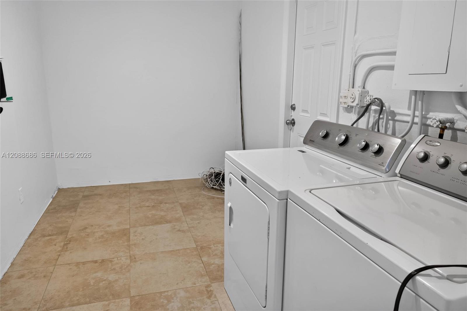 9875 Southwest 83rd Street Miami, FL 33173 - Photo 7 of 8 Gallery Image 7
