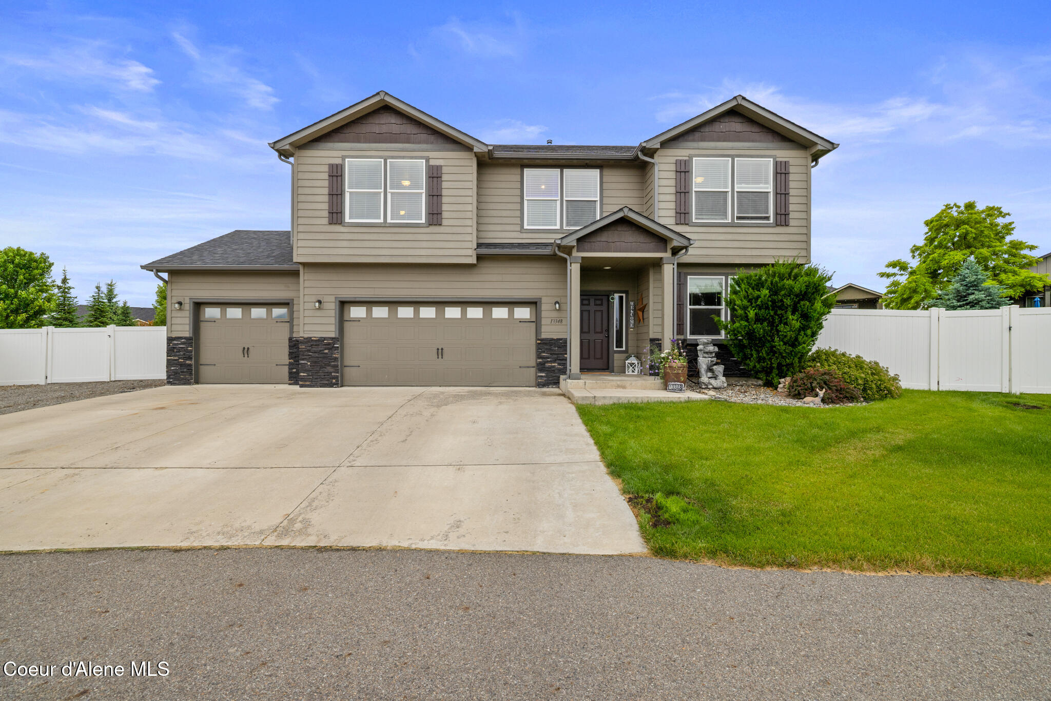 13348 Freight Train Court Rathdrum, ID 83858 - Photo 3 of 48 8_SelkirkMedia