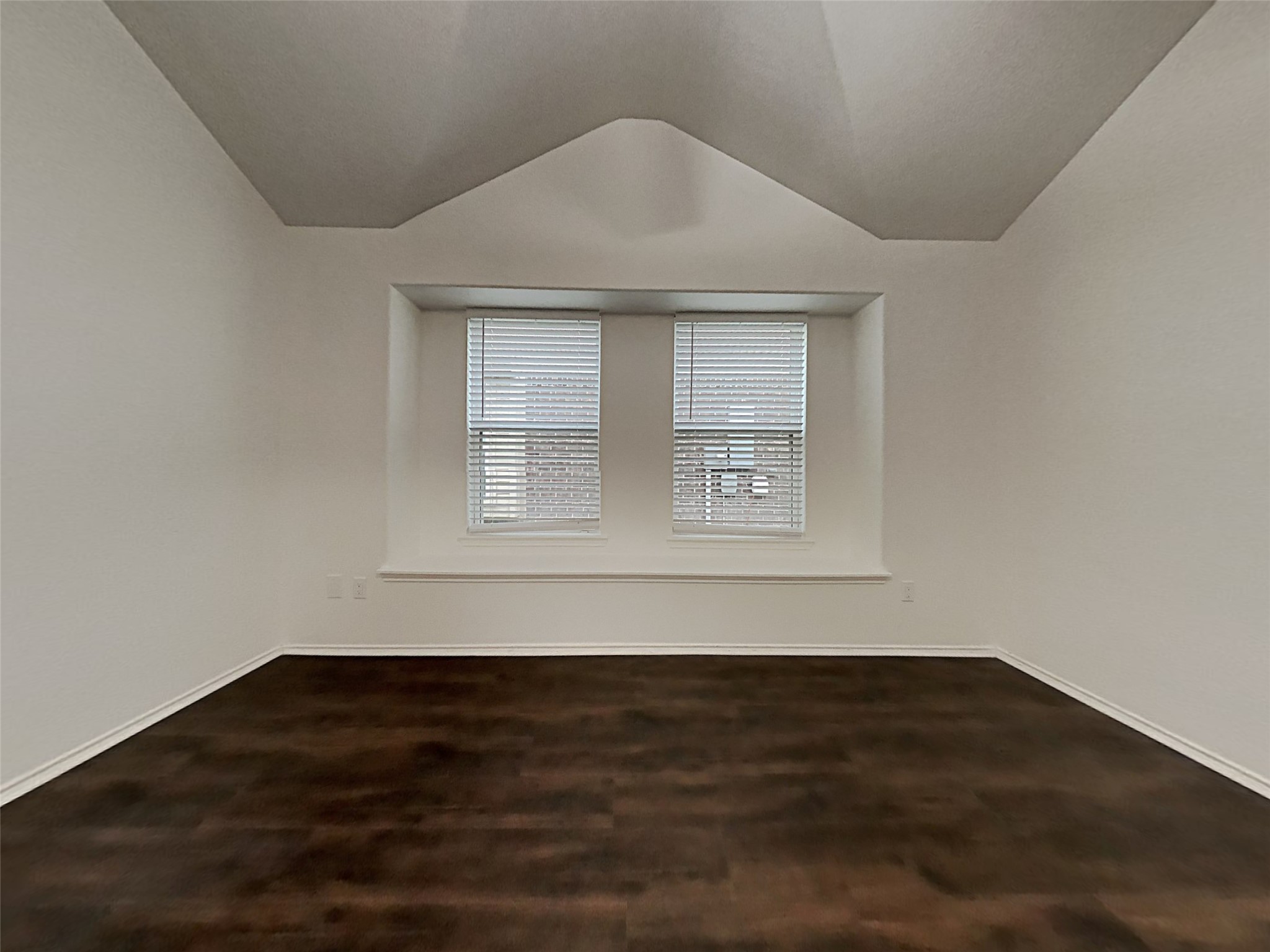 2567 Riverway Drive Conroe, TX 77304 - Photo 6 of 17