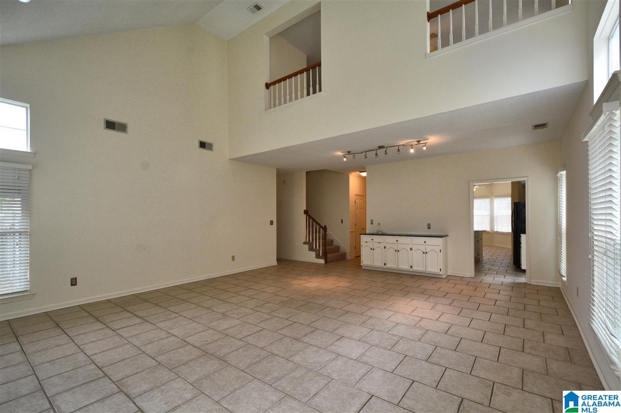 3021 Cobblestone Trace Birmingham, AL 35243 - Photo 8 of 30 Gallery Image 8