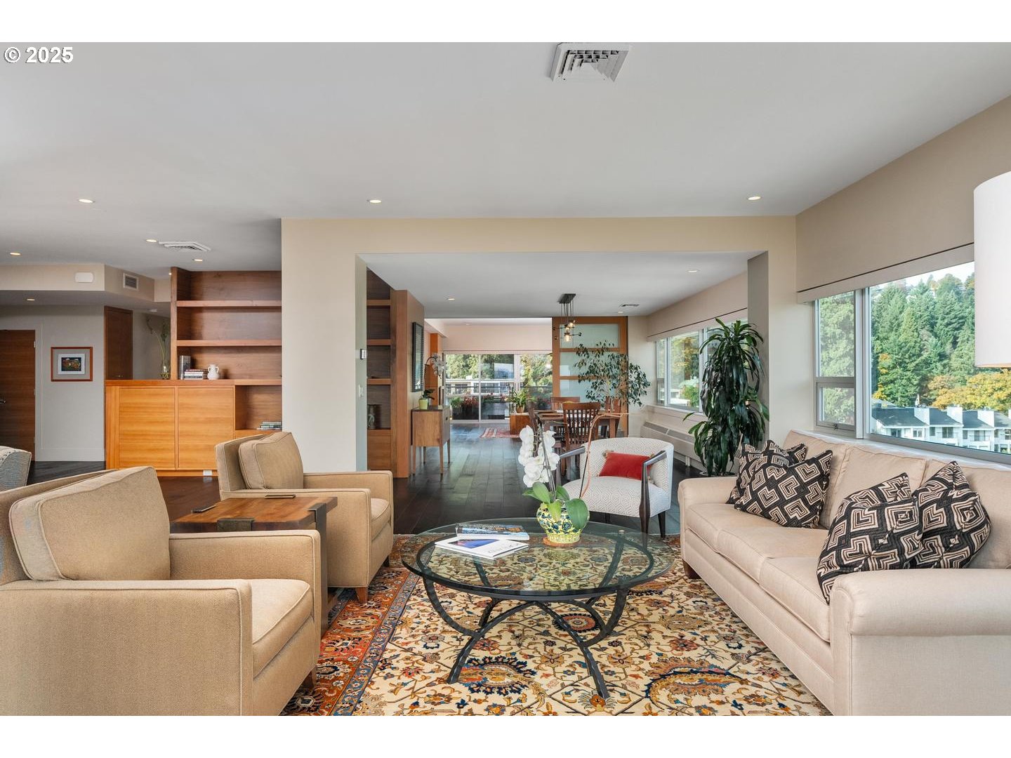 2323 Southwest Park Place, Unit 1006 Portland, OR 97205 - Photo 11 of 47