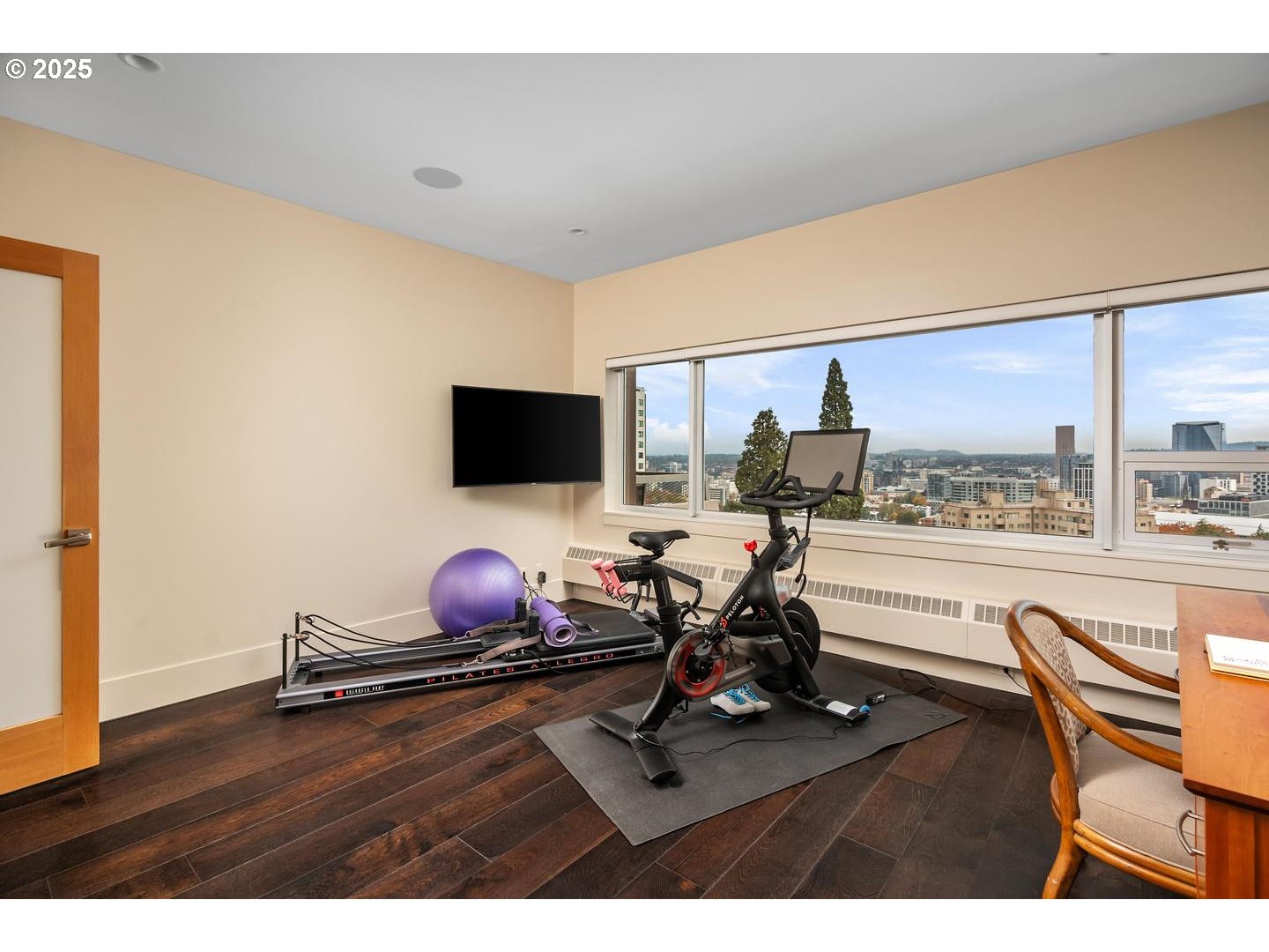 2323 Southwest Park Place, Unit 1006 Portland, OR 97205 - Photo 27 of 47