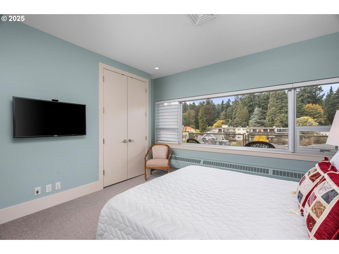 2323 Southwest Park Place, Unit 1006 Portland, OR 97205 - Photo 28 of 47