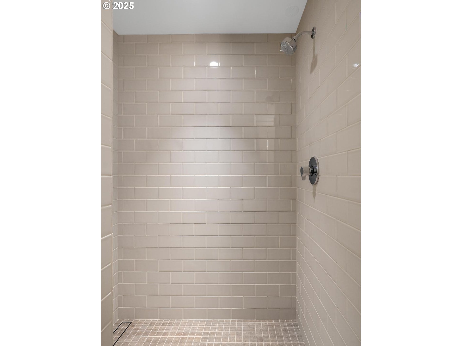 2323 Southwest Park Place, Unit 1006 Portland, OR 97205 - Photo 31 of 47