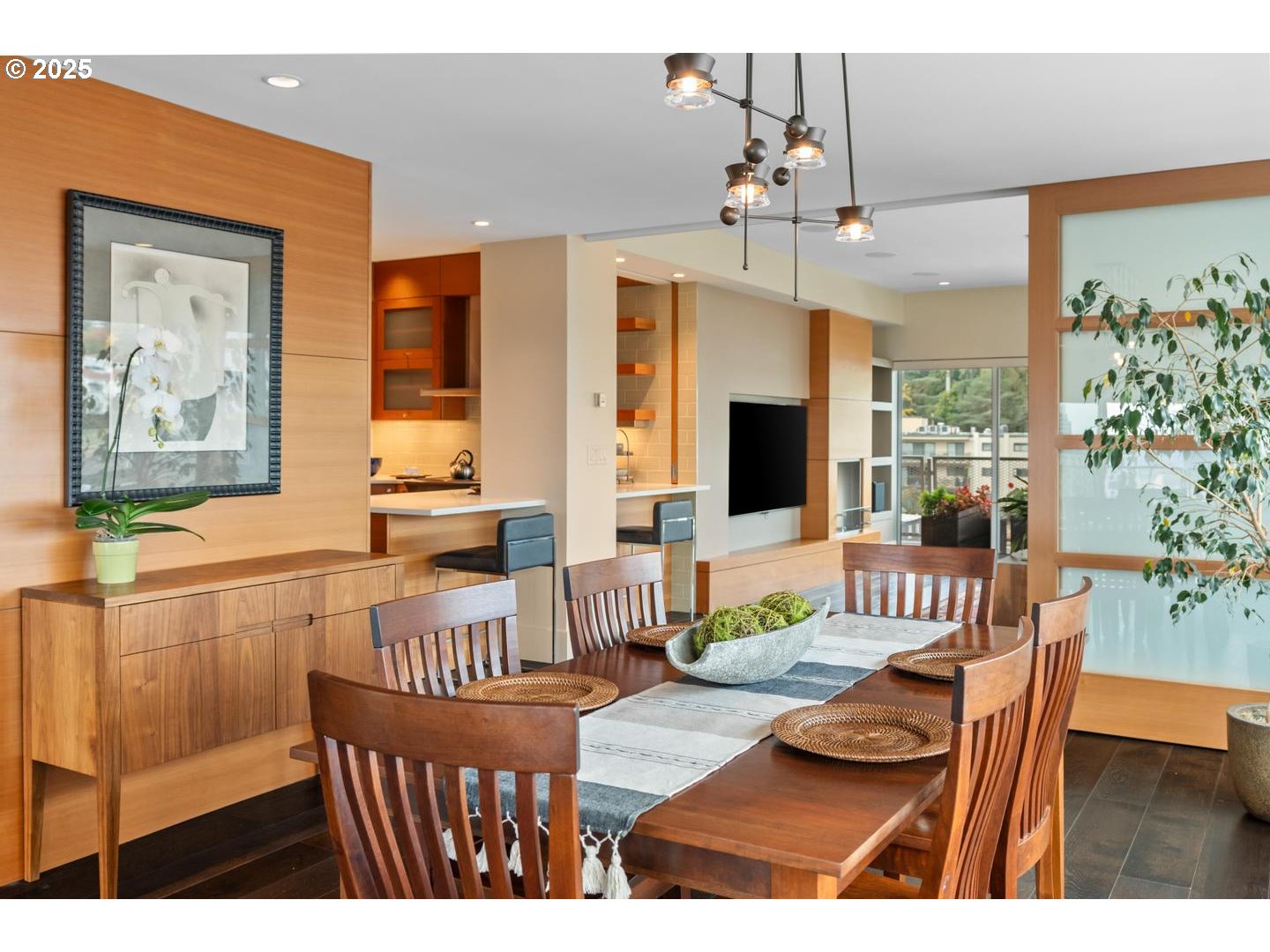 2323 Southwest Park Place, Unit 1006 Portland, OR 97205 - Photo 34 of 47