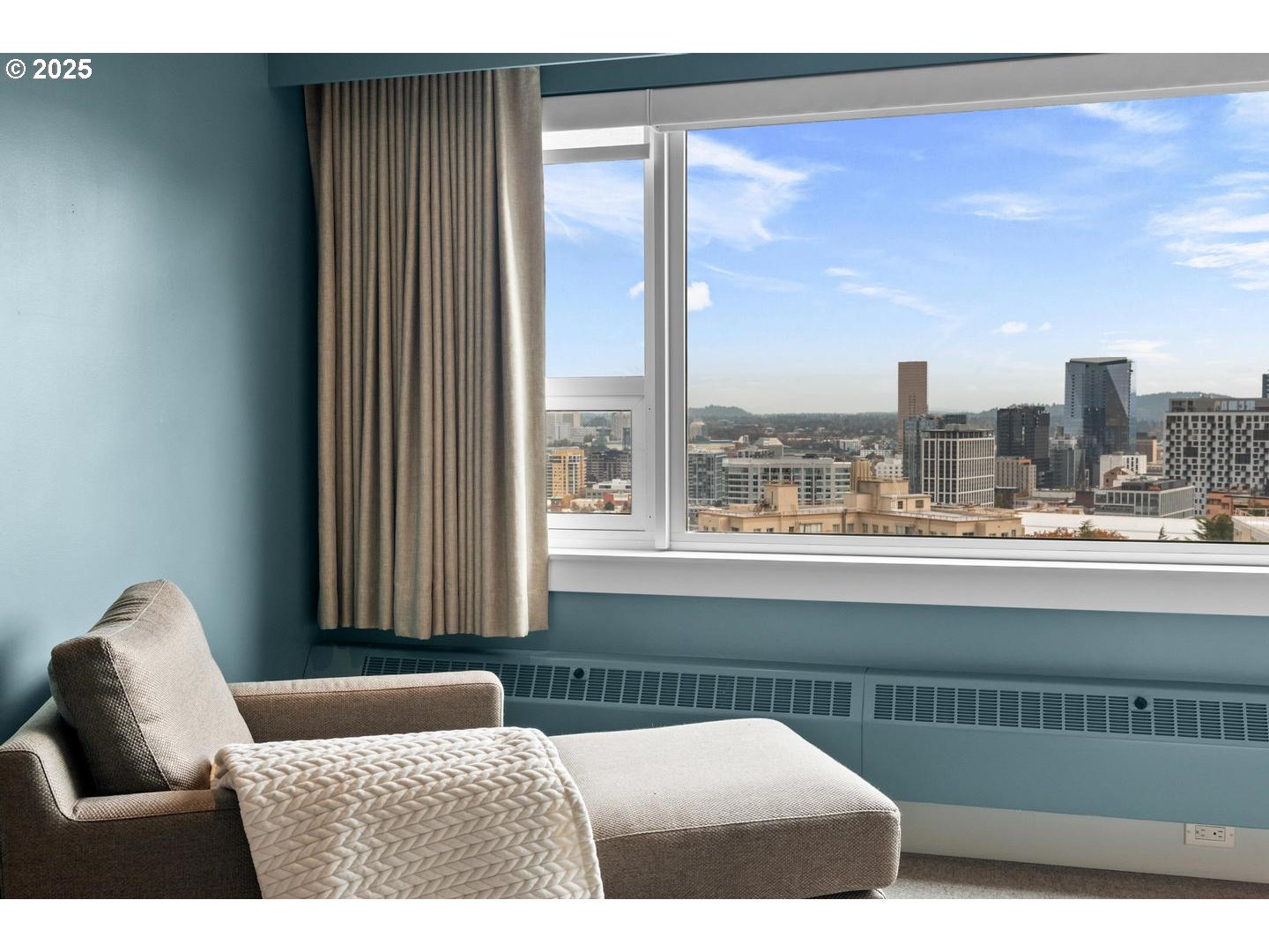 2323 Southwest Park Place, Unit 1006 Portland, OR 97205 - Photo 37 of 47