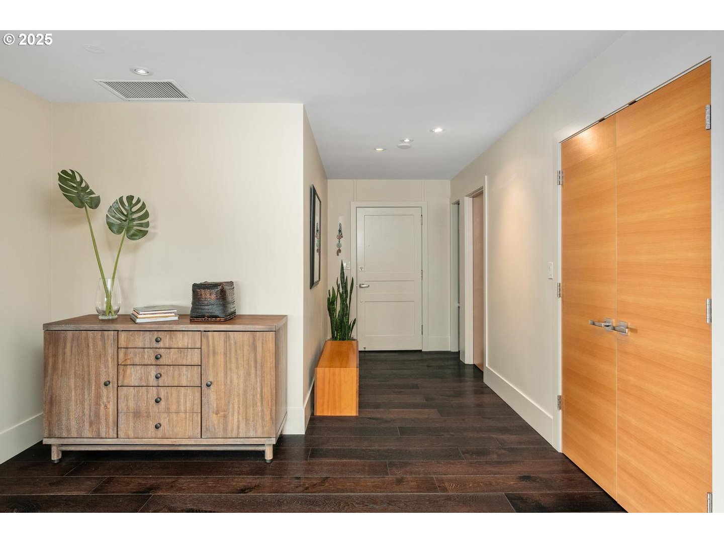 2323 Southwest Park Place, Unit 1006 Portland, OR 97205 - Photo 5 of 47