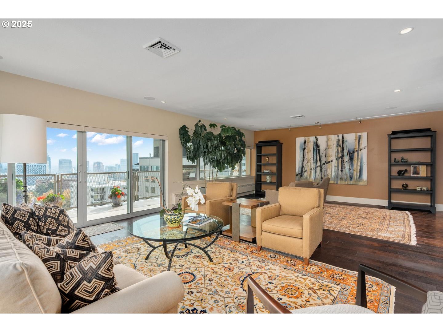 2323 Southwest Park Place, Unit 1006 Portland, OR 97205 - Photo 7 of 47