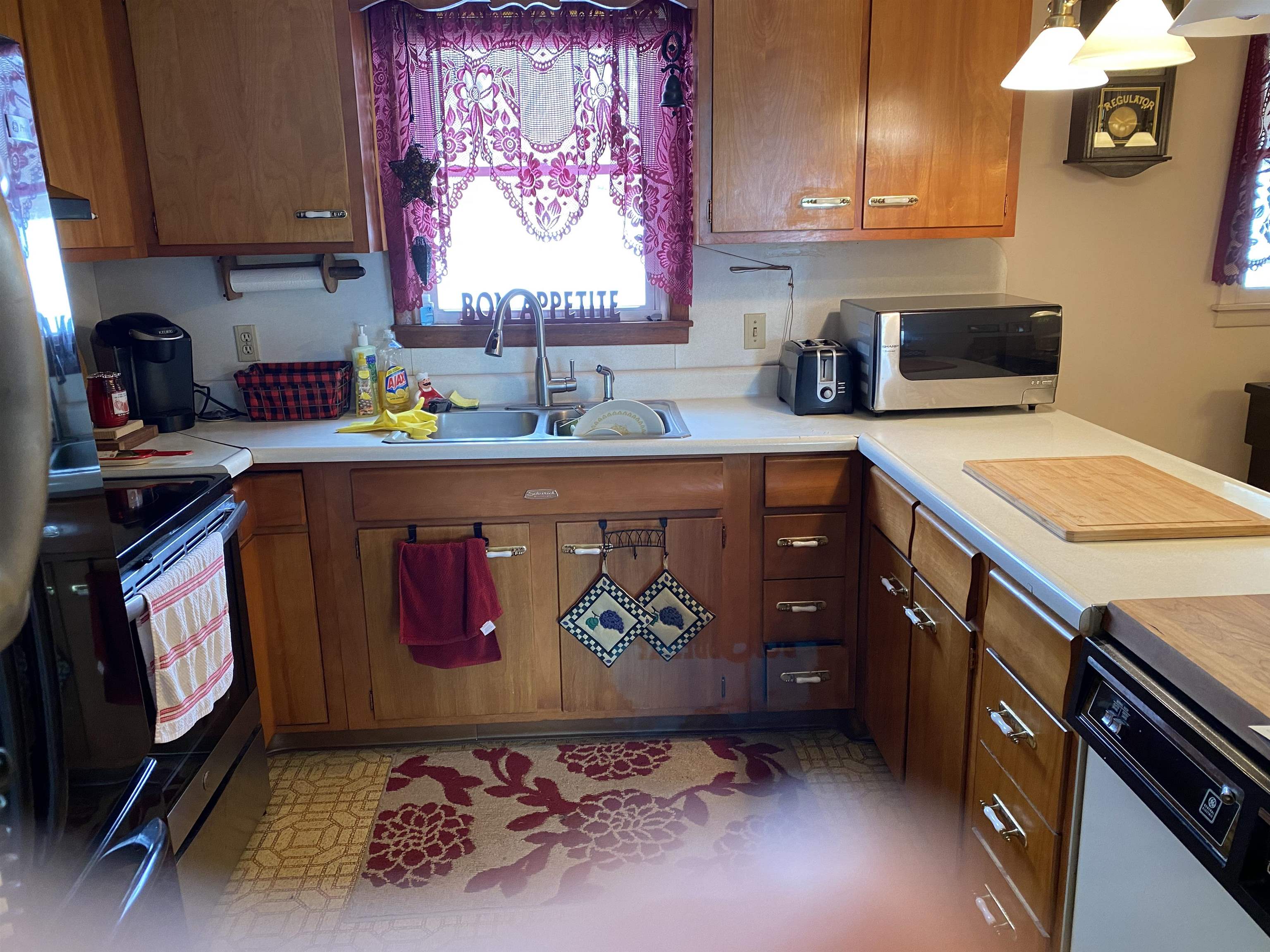 53 Bo's Place Rutland Town, VT 05701 - Photo 5 of 16