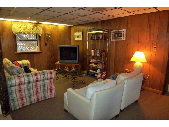 219 Old Town Road Wilmington, VT 05363 - Photo 17 of 17 Gallery Image 17