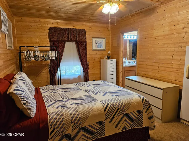 $339,500 | 2678 Linda Lane, Alford, FL 32420