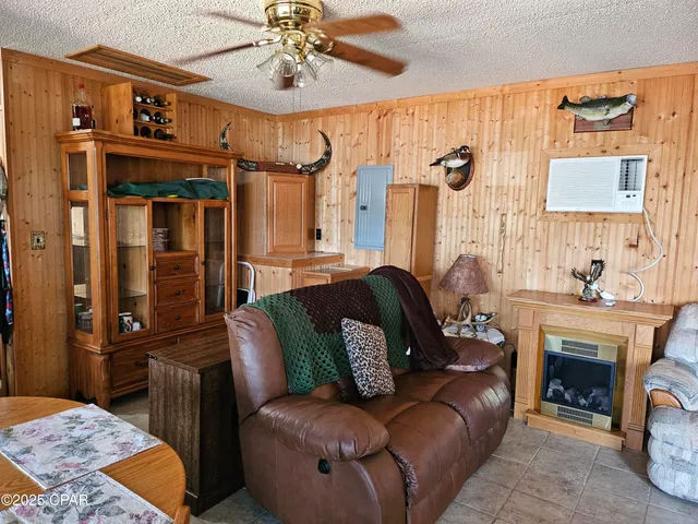 $339,500 | 2678 Linda Lane, Alford, FL 32420