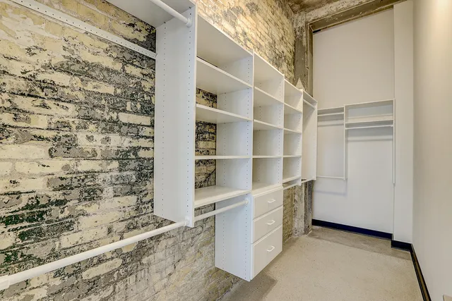 $3,780 | 226 North Water Street, Unit 202, Milwaukee, WI 53202