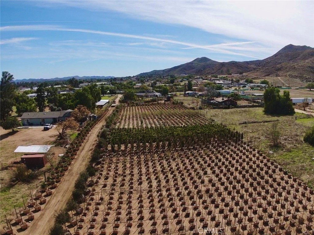 21290 Ellis Avenue Perris, CA 92570 - Photo 37 of 47