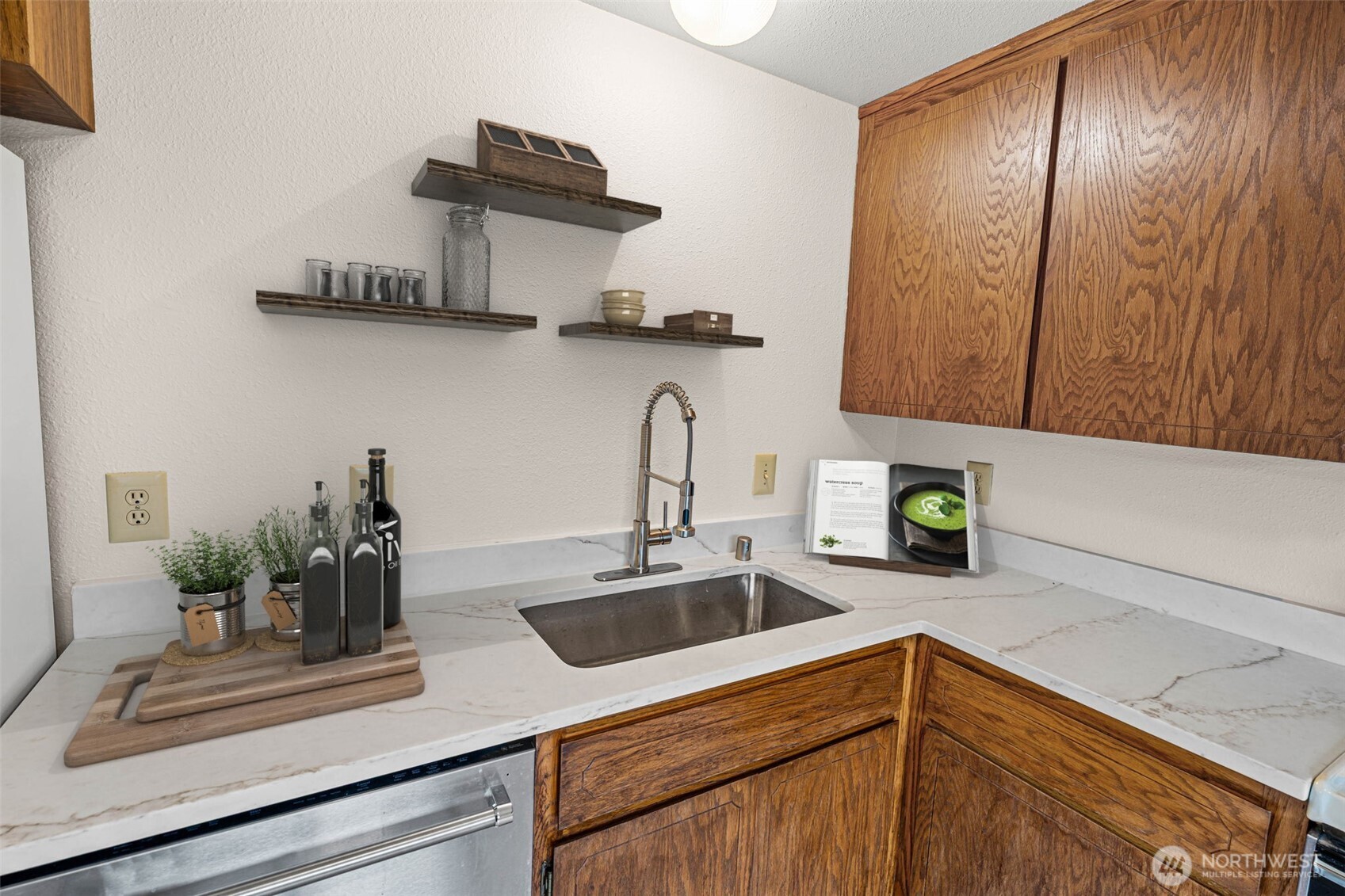 2509 Northeast 23rd Place Renton, WA 98056 - Photo 14 of 40 Gallery Image 14