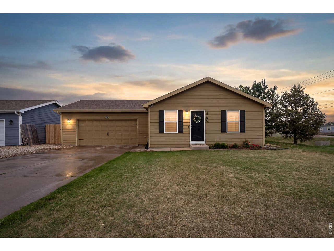 3705 Riverside Parkway Evans, CO 80620 - Photo 1 of 32 Front of house
