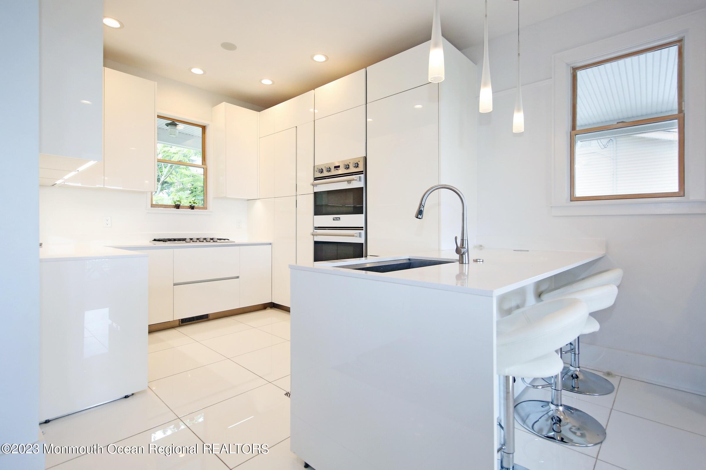 52 Navesink Avenue Highlands, NJ 07732 - Photo 11 of 71 Kitchen