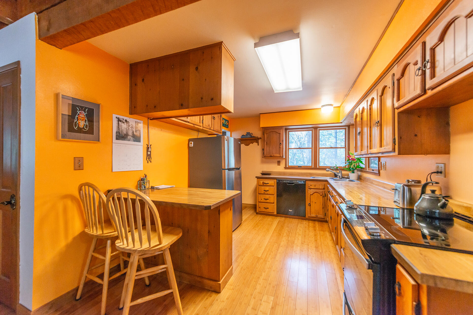 491 East Branch Road Weaverville, CA 96093 - Photo 39 of 59 a view of a patio with swimming pool