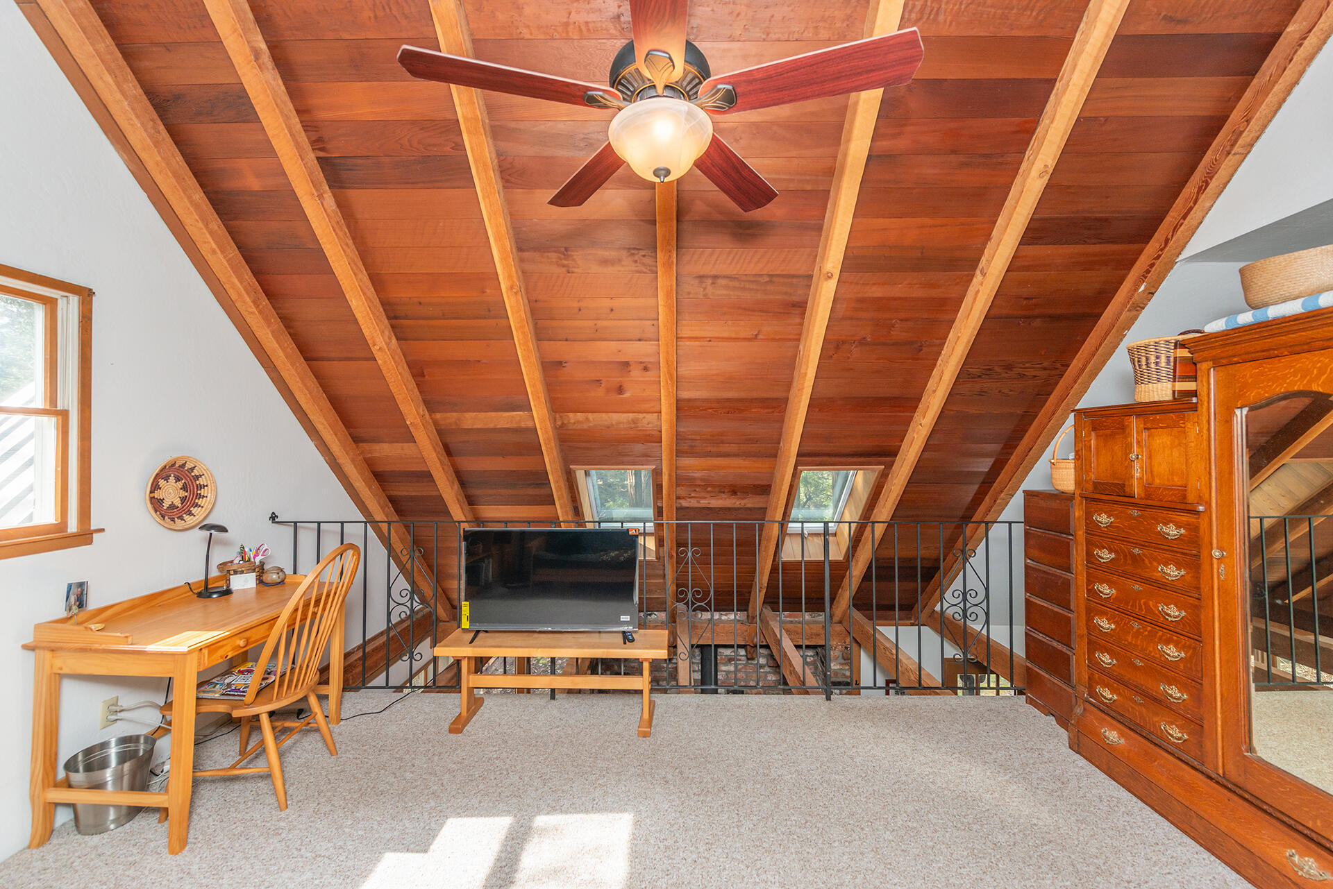 491 East Branch Road Weaverville, CA 96093 - Photo 52 of 59 a view of a room with chairs