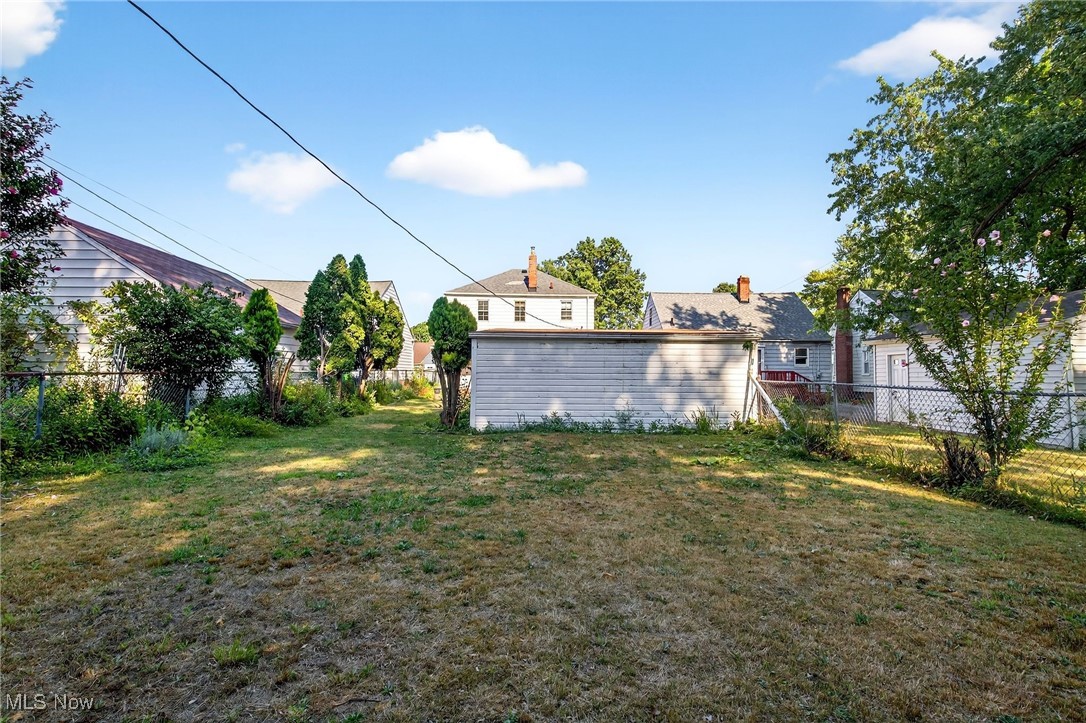 1078 Winston Road Cleveland, OH 44121 - Photo 41 of 47