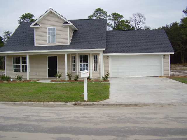 735 Brandon Cove Ridgeland, SC 29936 - Photo 1 of 12 Primary Photo