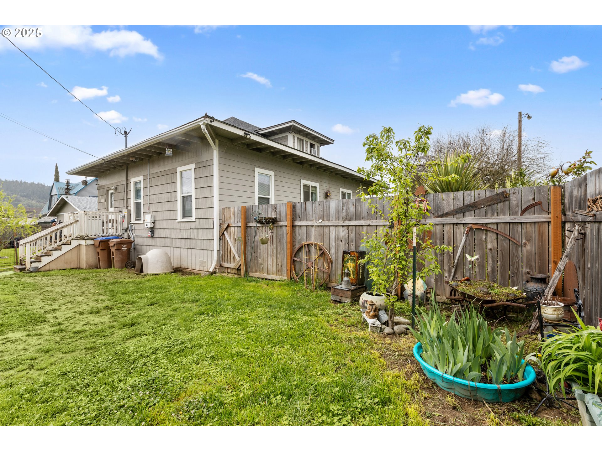 245 L Street Riddle, OR 97469 - Photo 42 of 48