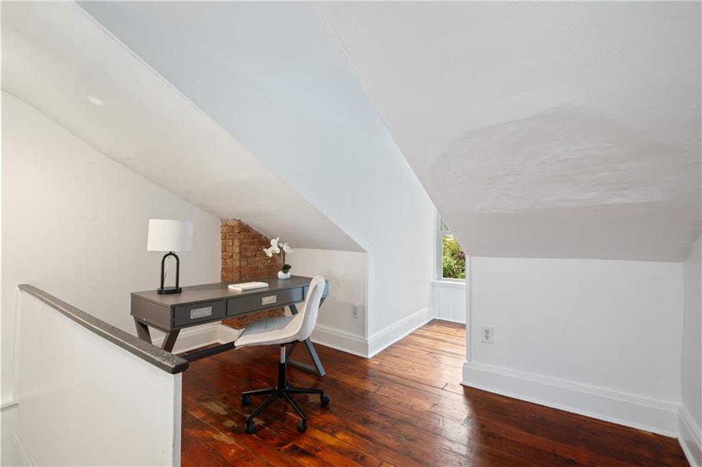 162 Almond Way Pittsburgh, PA 15201 - Photo 21 of 38 a workspace with furniture and wooden floor