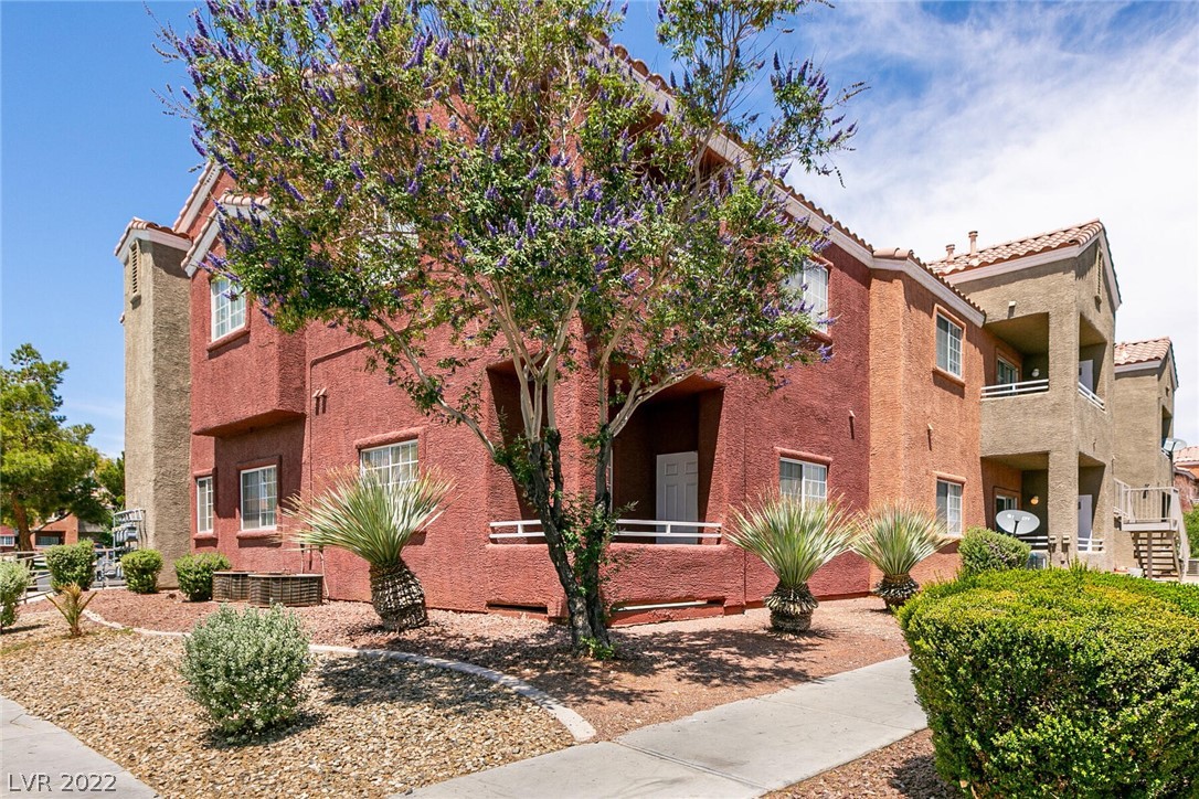4730 East Craig Road, Unit 1012 Las Vegas, NV 89115 - Photo 1 of 14