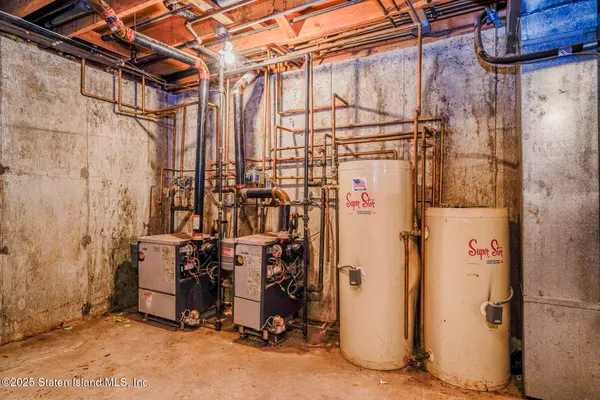 $1,300,000 | 90 Hawley Avenue | Huguenot