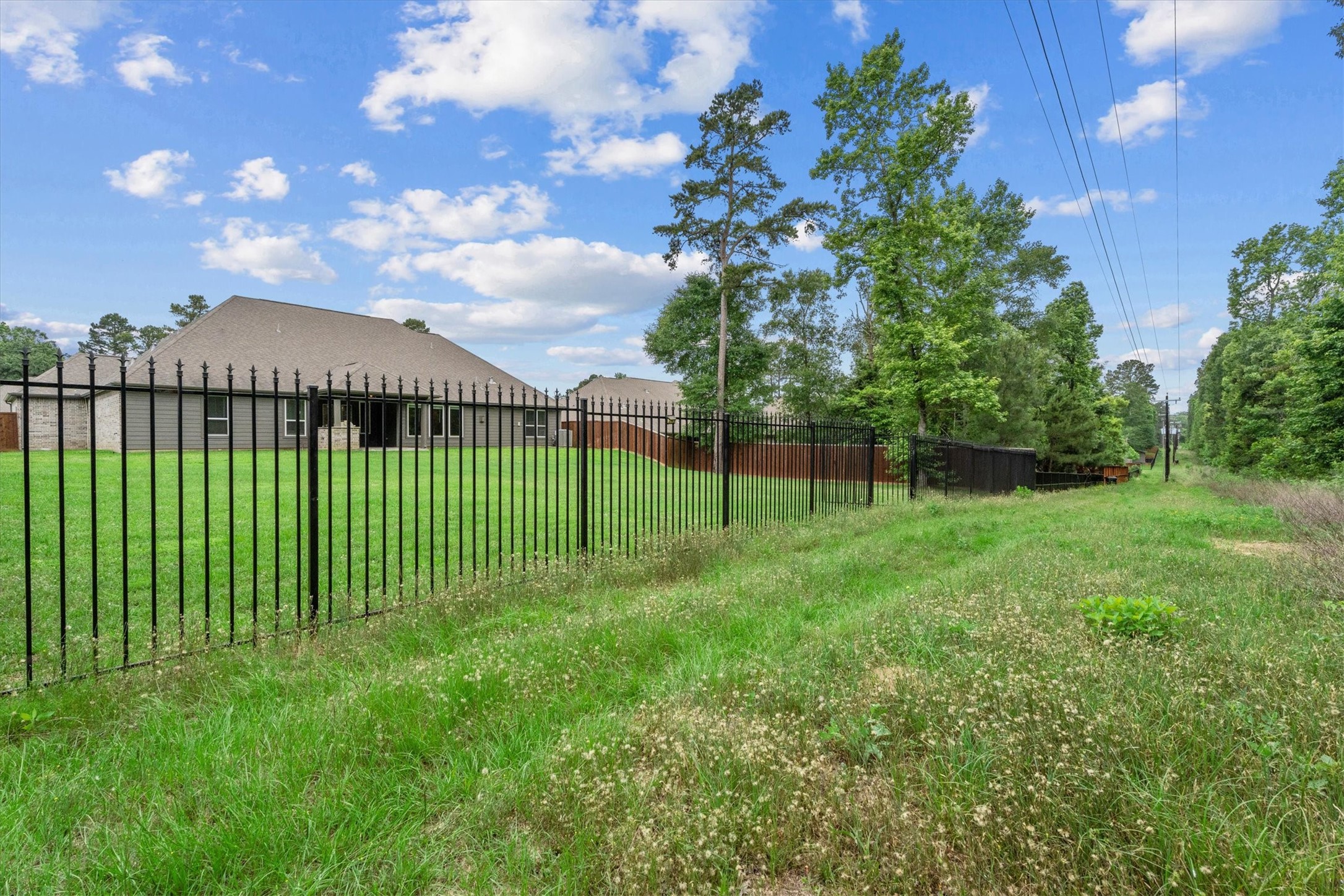 203 Magnolia Reserve Loop Magnolia, TX 77354 - Photo 46 of 49