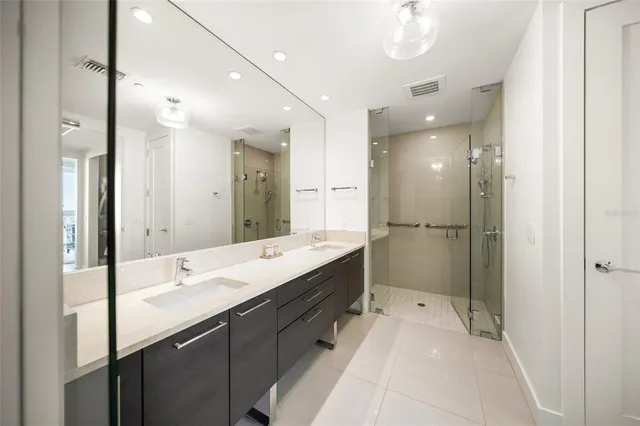 a view of an ocean with city view