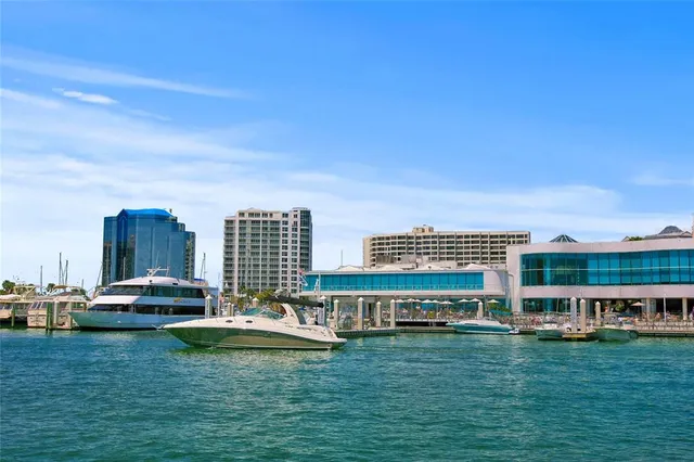 $1,999,000 | 1155 North Gulfstream Avenue, Unit 1006, Sarasota, FL 34236