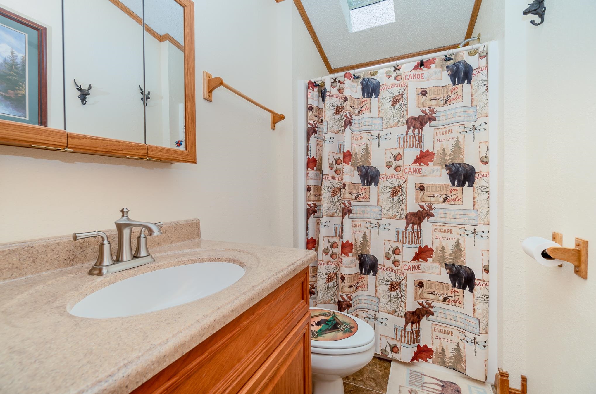 4812 South East County Line Road Shepherd, MI 48883 - Photo 17 of 34 1903444-16.JPG