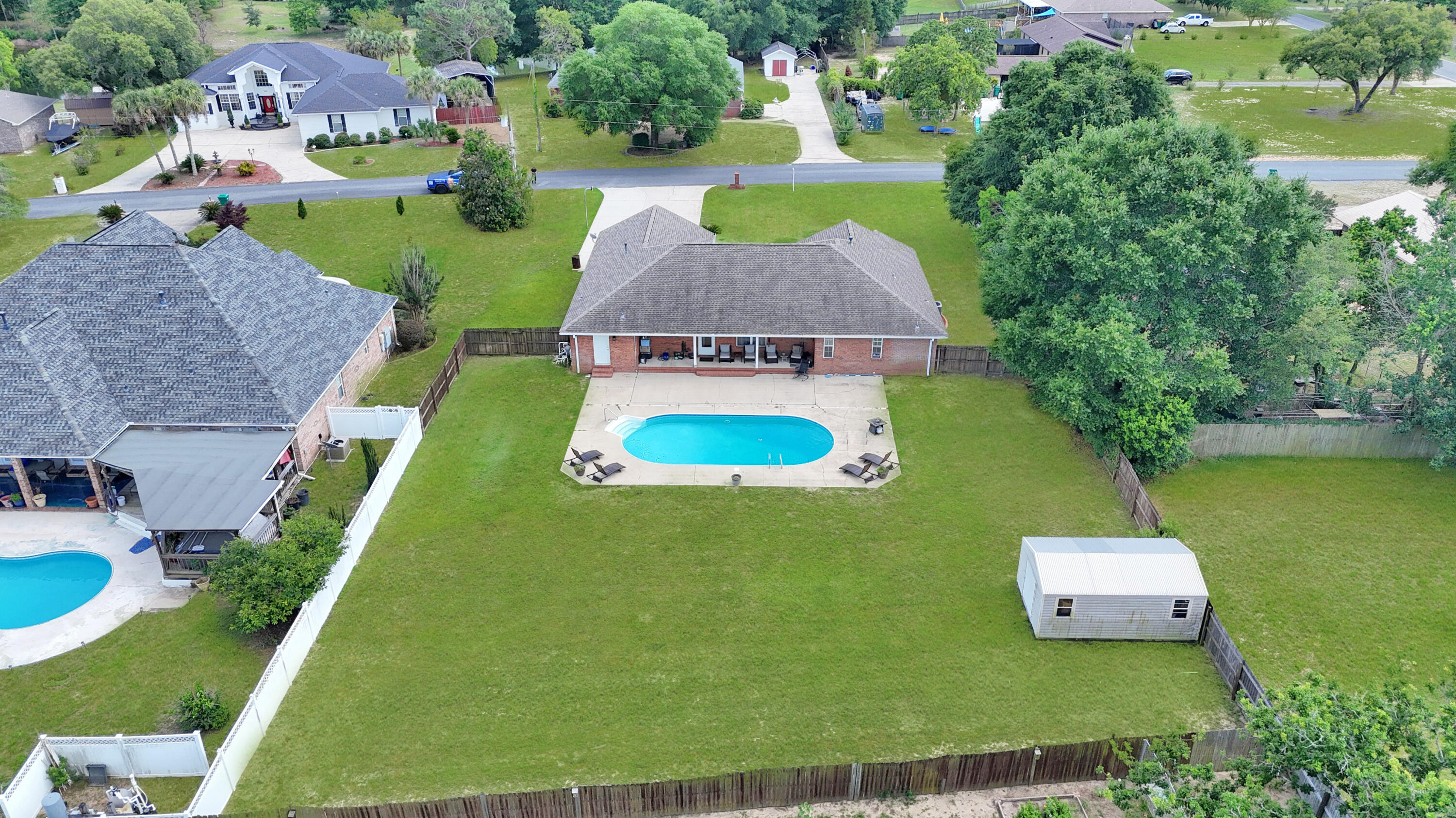 3003 Colonial Circle Crestview, FL 32539 - Photo 9 of 38 dji_fly_20260519_145824_0176_17792223770