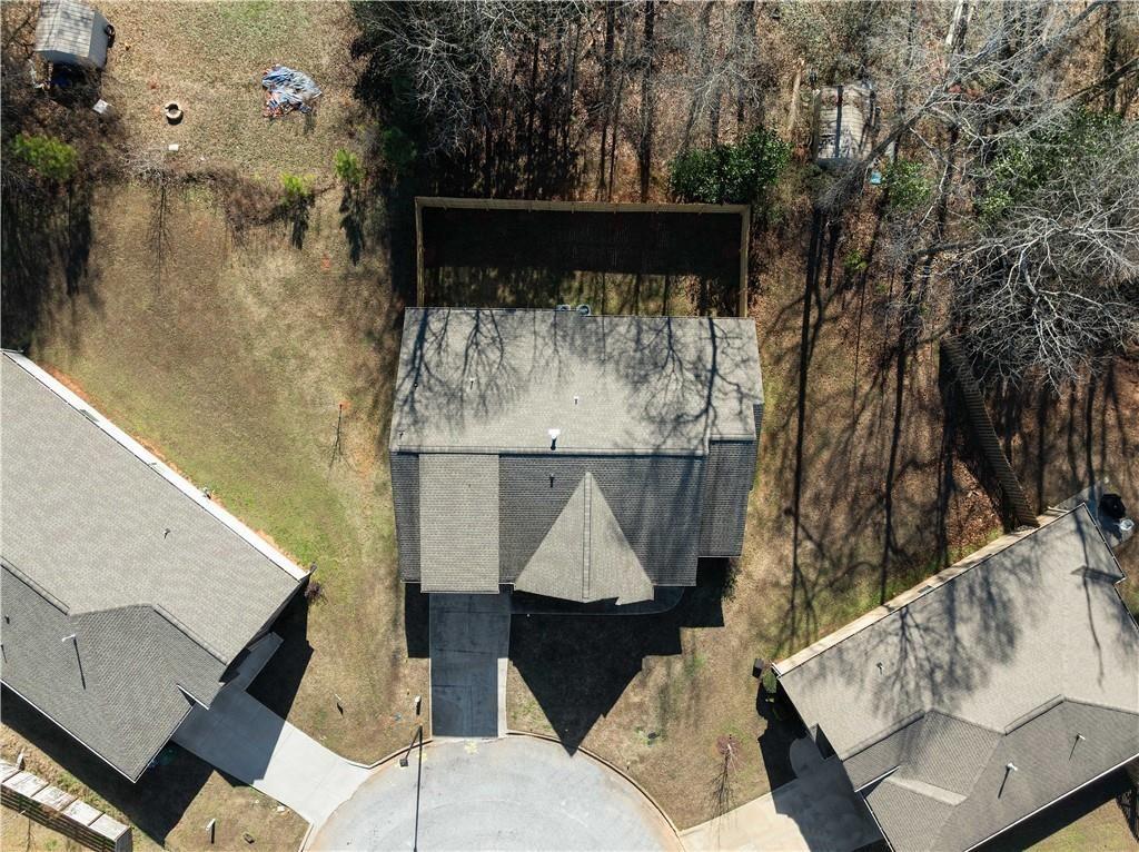 2117 Treehaven Court Decatur, GA 30035 - Photo 23 of 23 a picture of a couch in the backyard