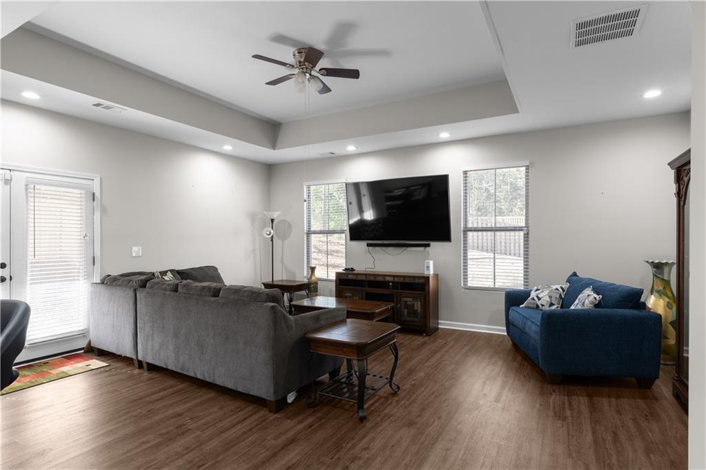2117 Treehaven Court Decatur, GA 30035 - Photo 4 of 23 a living room with furniture and a flat screen tv