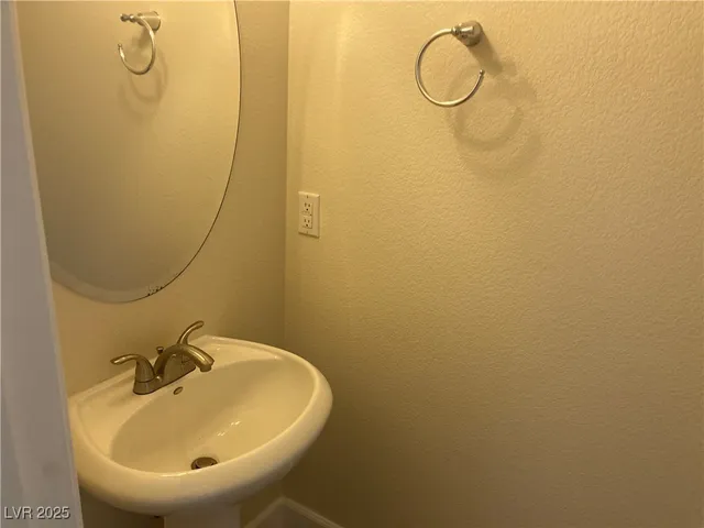 $1,875 | 9006 Ellenbrook Street, Las Vegas, NV 89148