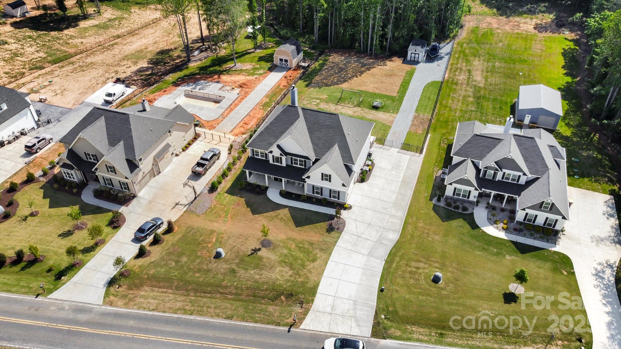 6814 Forney Hill Road, Unit 2 Denver, NC 28037 - Photo 6 of 37 Gallery Image 6