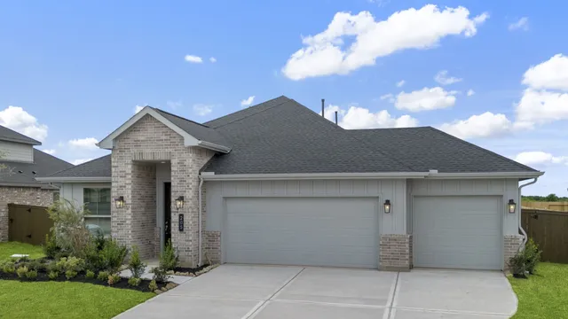 $369,420 | 205 Sandhill Grv Trail, Hempstead, TX 77445