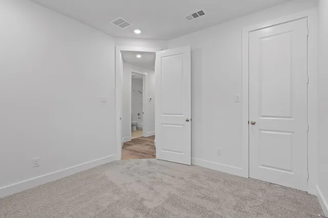 $369,420 | 205 Sandhill Grv Trail, Hempstead, TX 77445