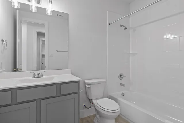 $369,420 | 205 Sandhill Grv Trail, Hempstead, TX 77445